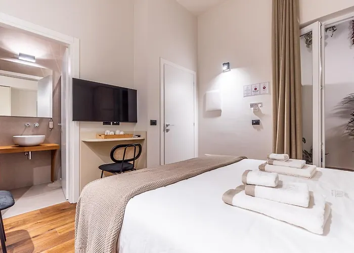 Palazzo Italia Suites